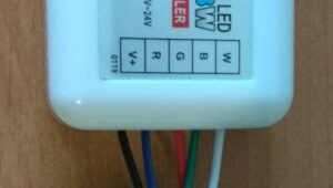 подключение проводов к контроллеру светодиодной ленты