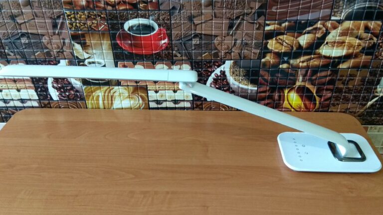 светодиодная лампа Настольная лампа TZ-009 максимальный наклон